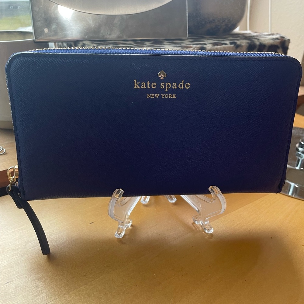 Kate Spade Large Continental Zip Wallet in Lux Blue Saffiano Leather - Picture 6 of 13